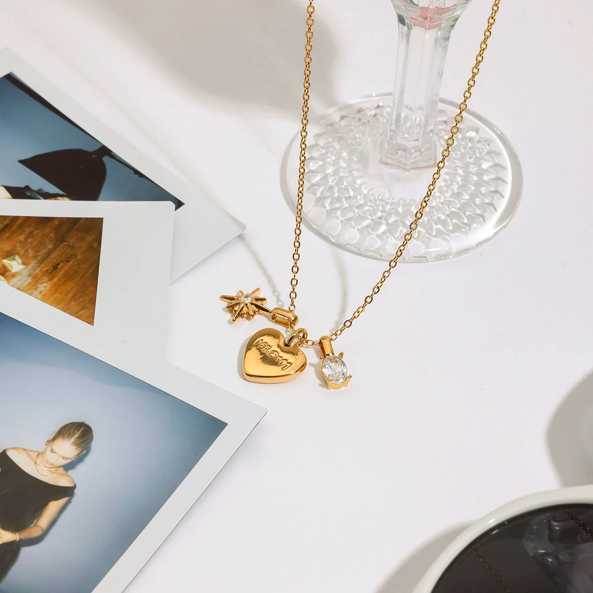 Exquisite "MOM" Heart Pendant Necklace