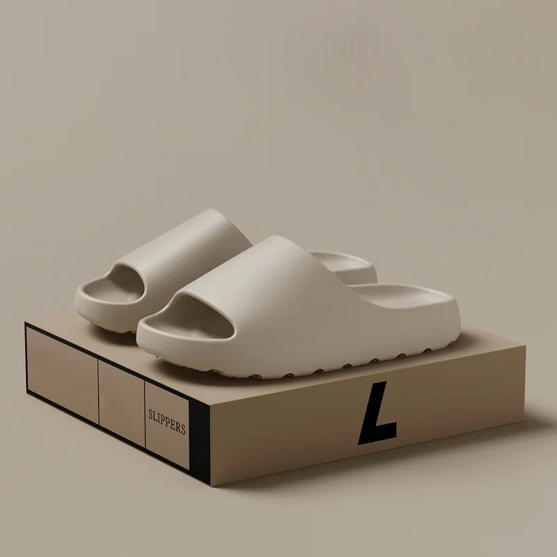 Yeesy slides
